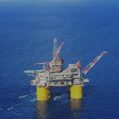 Floating breakwater for  Protect floating oil & Rigs